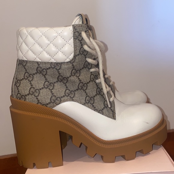 White Gucci heeled boots - Picture 4 of 4
